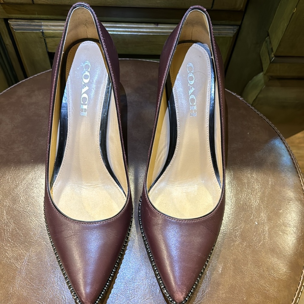 Coach Heels - Smith Beadchain Shoes Heels Pumps Size 8B Oxblood Color